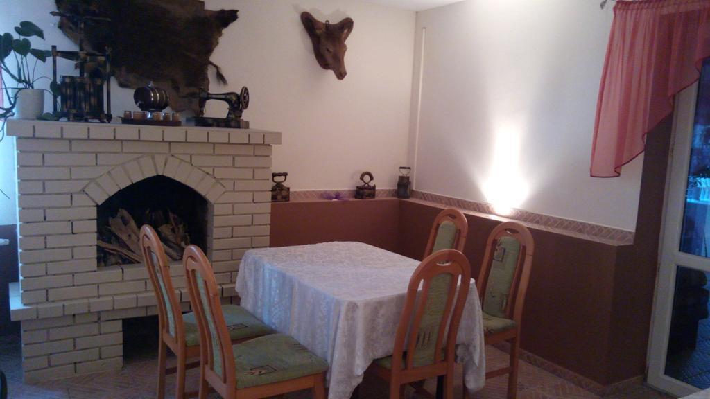 Zielone Zacisze Apartman Zagnansk Szoba fotó
